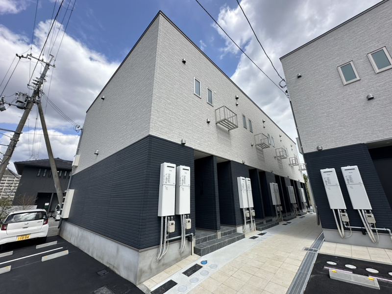 ピース北河原町A棟の物件外観写真