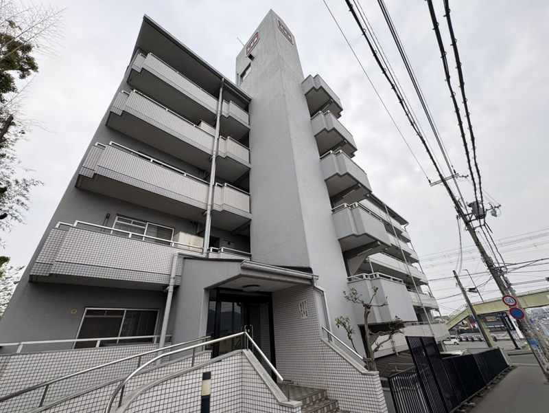 ロワイヤル京見橋の物件外観写真