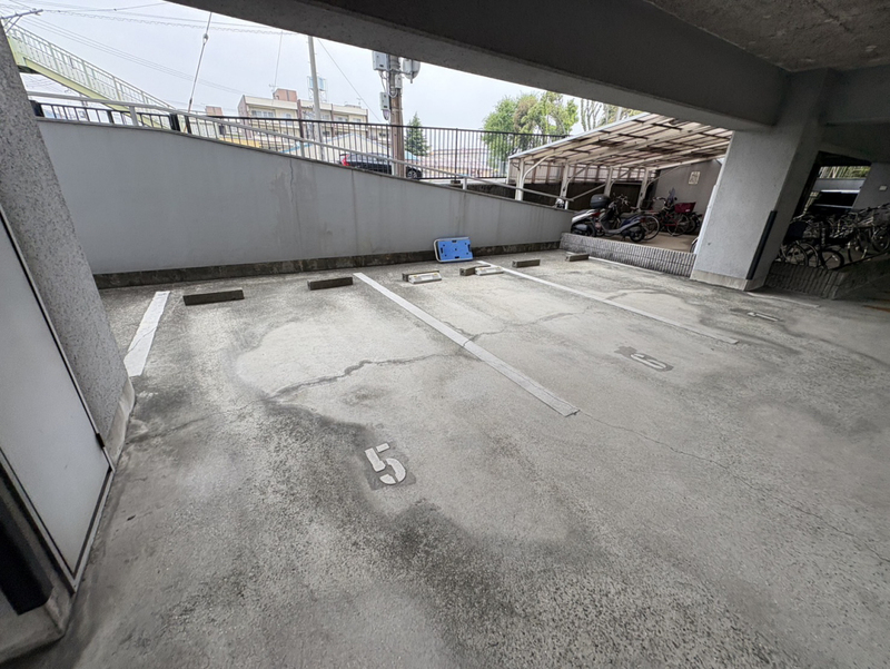 ロワイヤル京見橋の物件外観写真