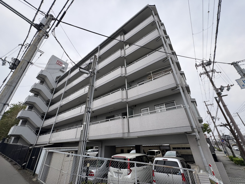 ロワイヤル京見橋の物件外観写真