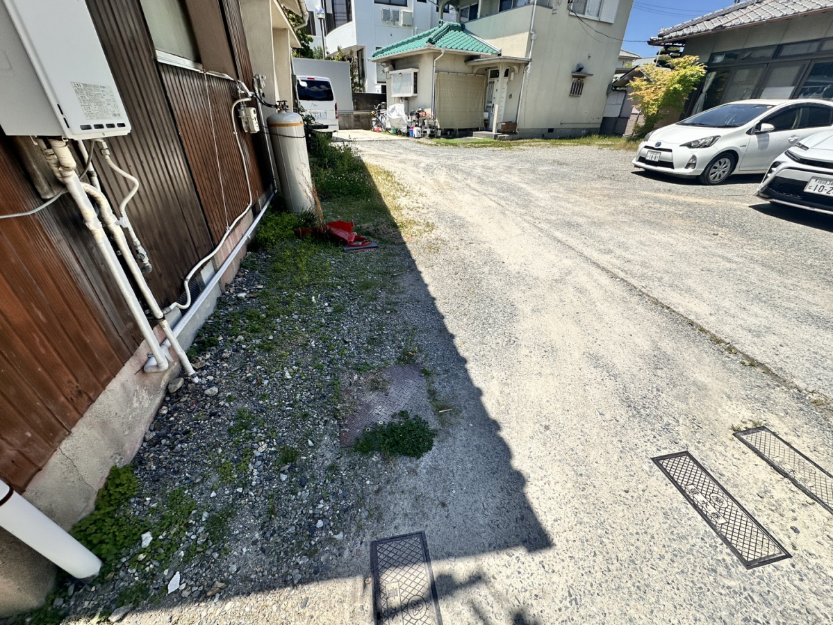 御立西四丁目加藤貸家の物件外観写真