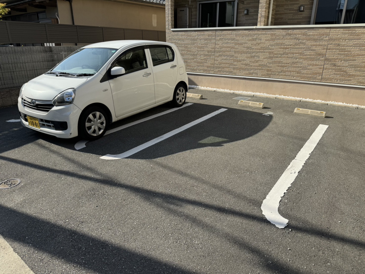 スプリング ブリーズの物件外観写真