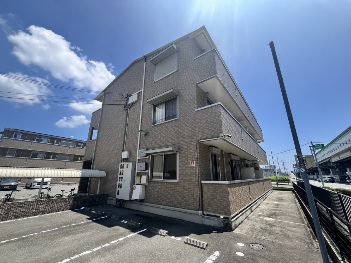 サンテ・レザンジュ A棟の物件外観写真