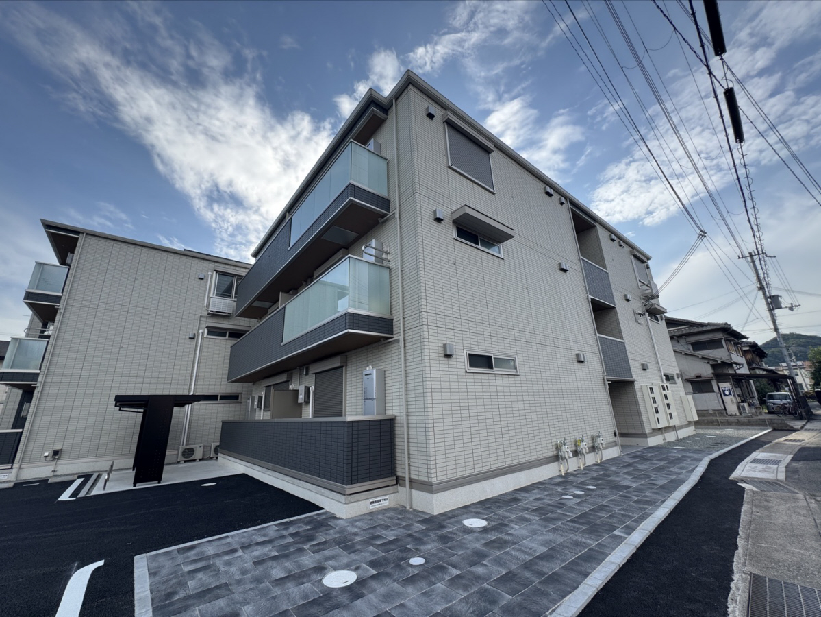 D-PLACE町坪の物件外観写真