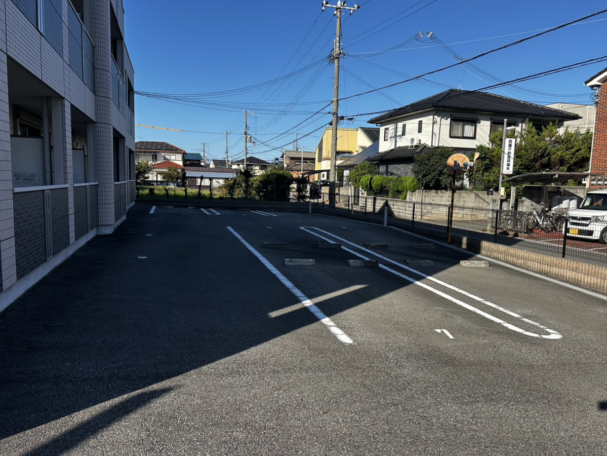 駐車場 写真10