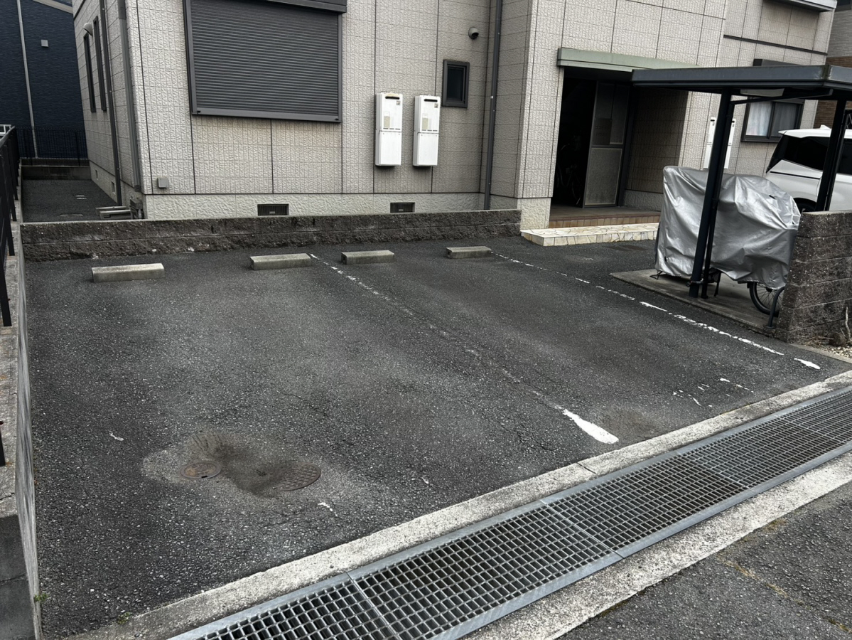 ココナッツハウスⅡの物件外観写真