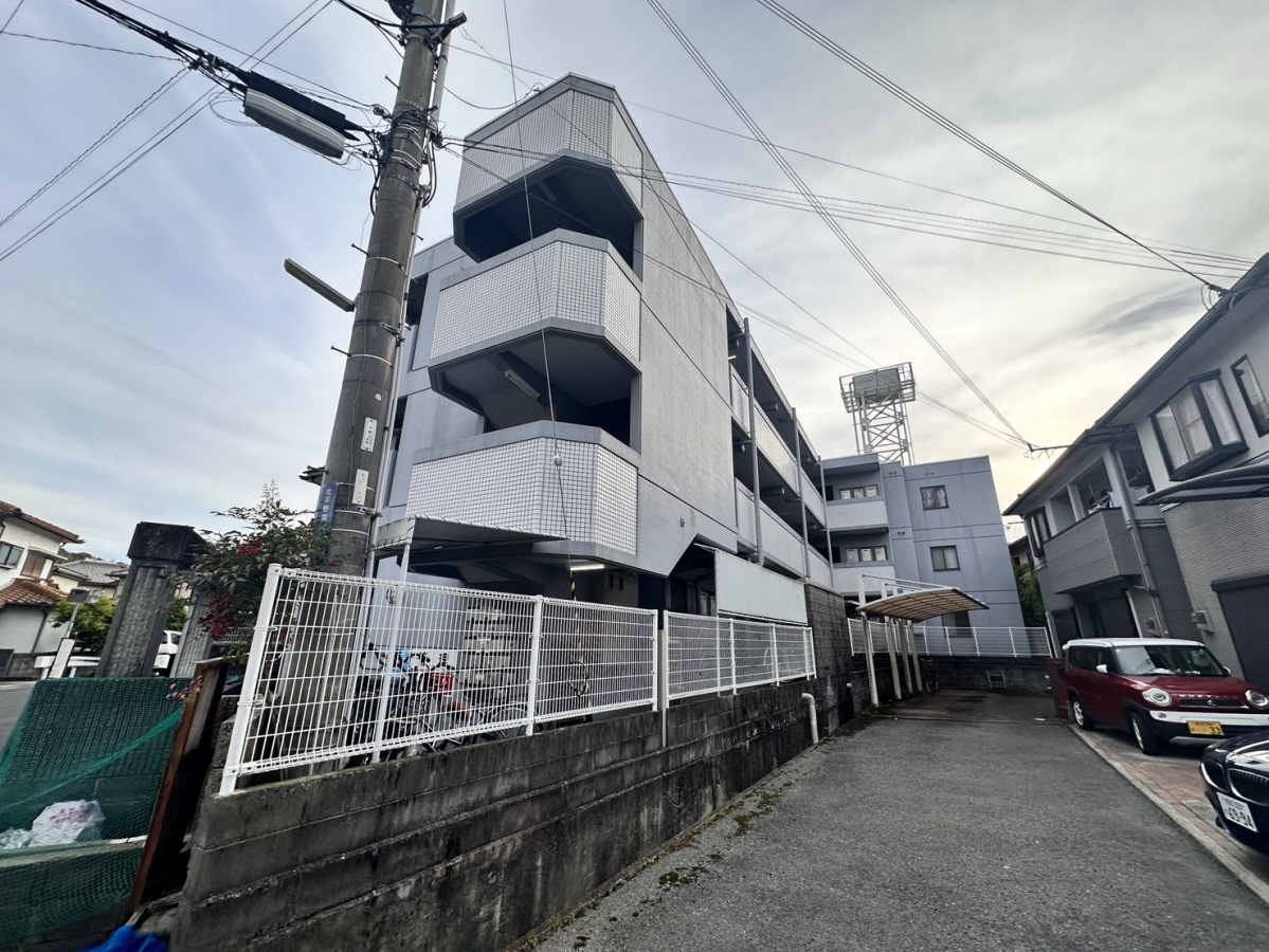 フローラル北平野の物件外観写真