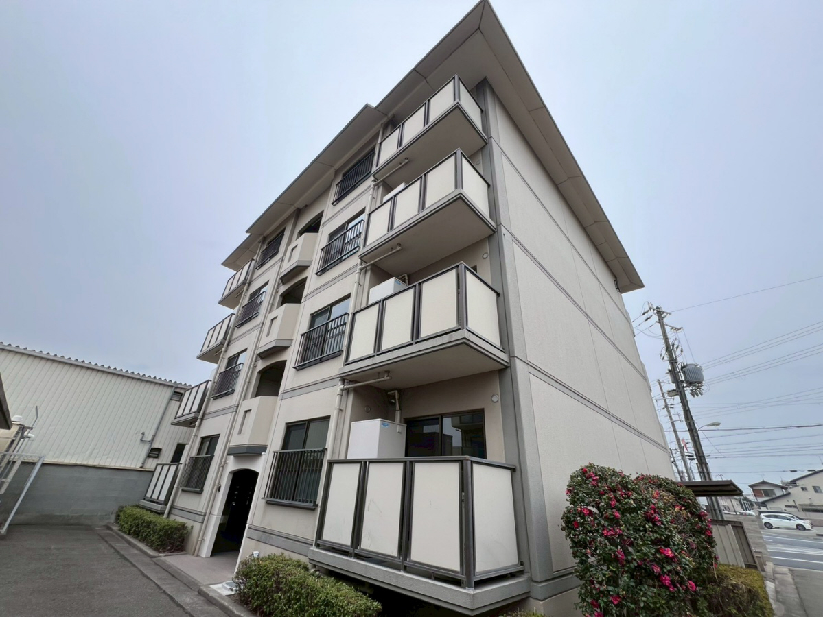 ECLARGE A棟の物件外観写真