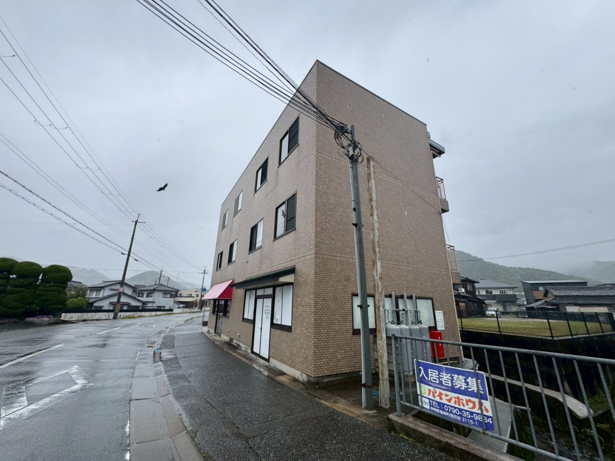 物件外観写真