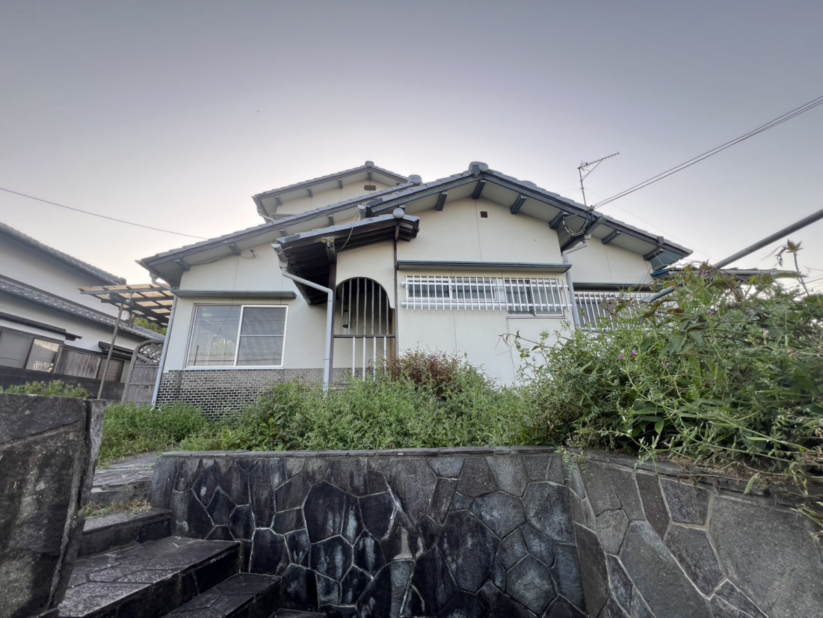 たつの市揖西町土師戸建の物件外観写真
