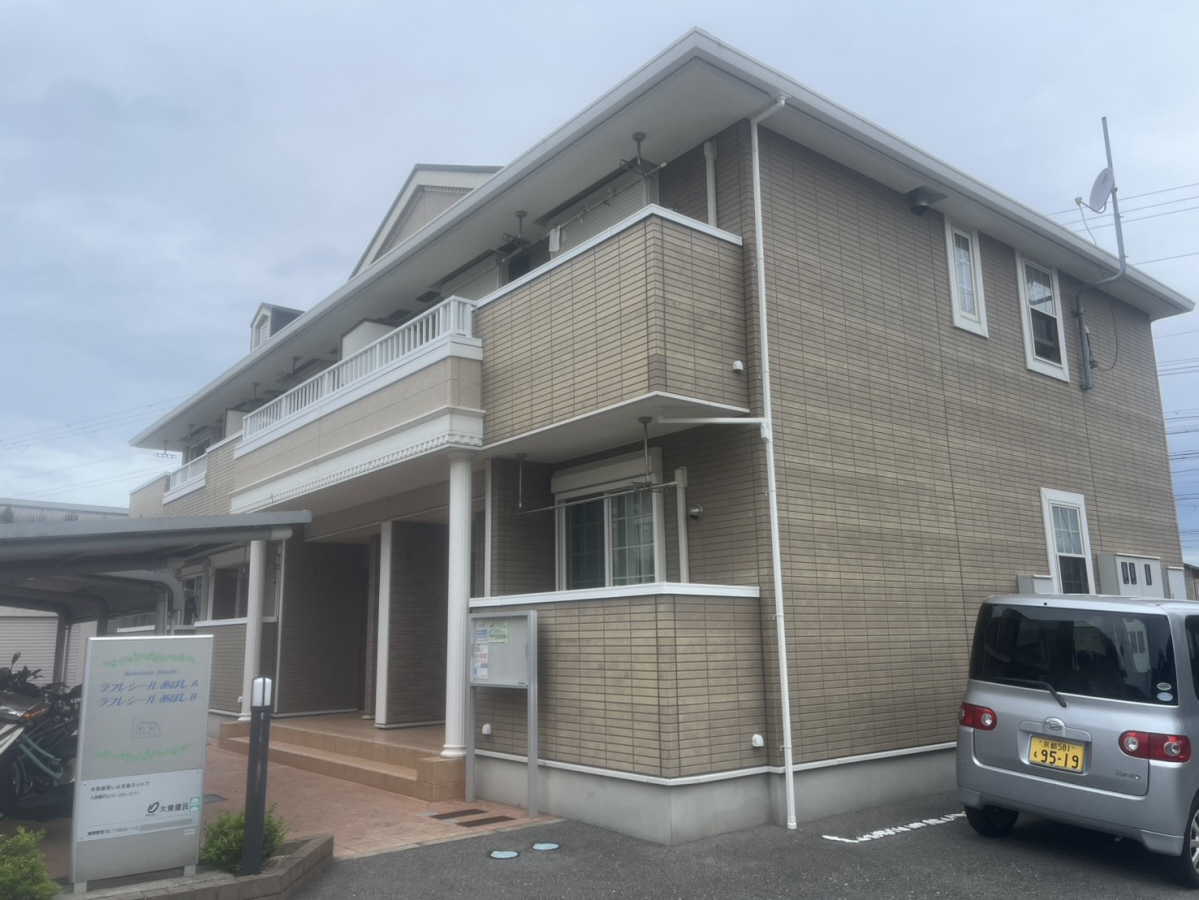 ラフレシールあぼしBの物件外観写真