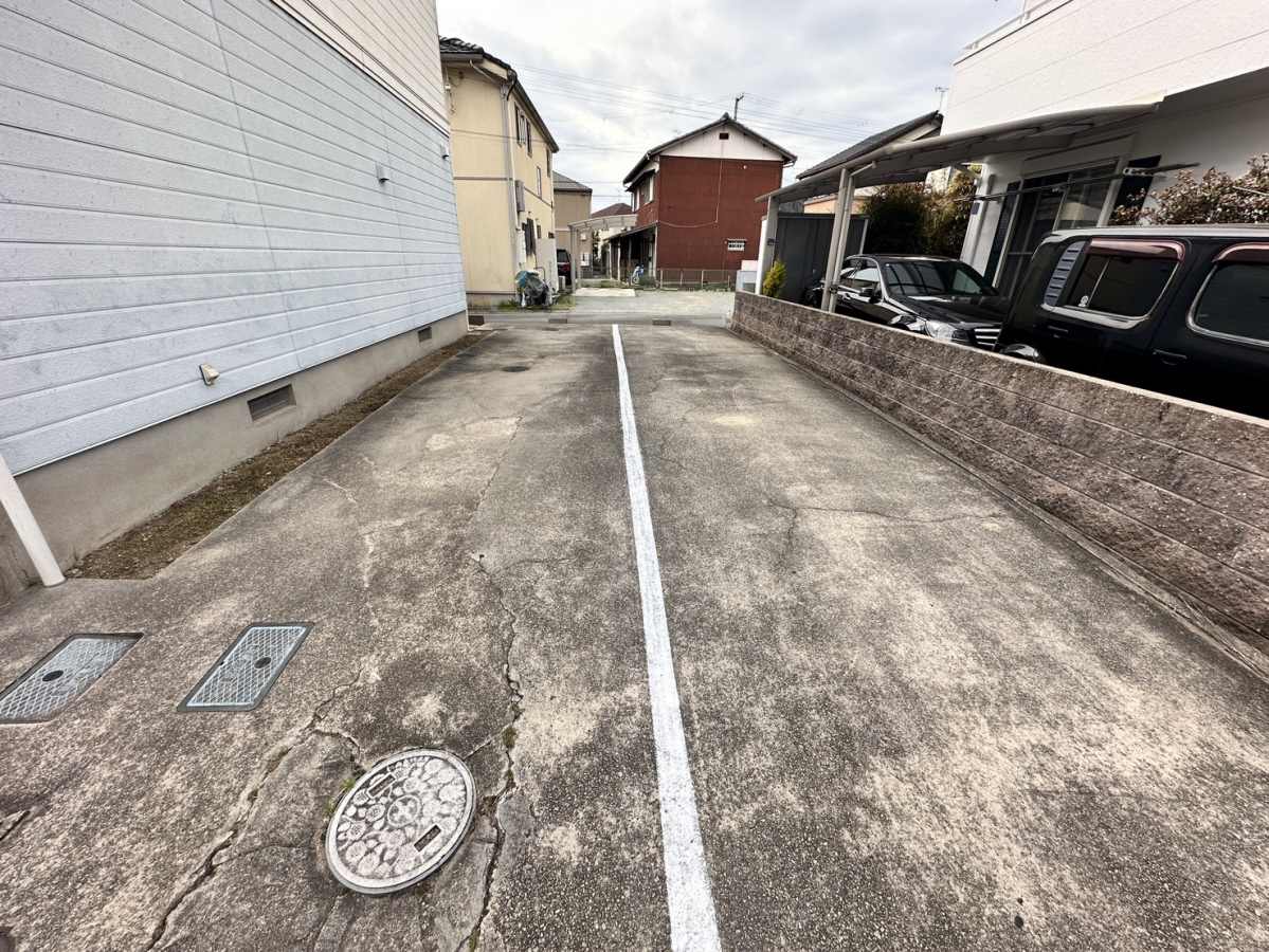 山田ハイツ北側 の物件外観写真
