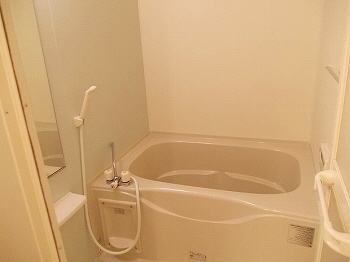 イリーデAの物件内観写真