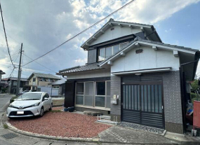 加東市河高貸戸建の物件外観写真