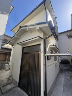 西中島一戸建外観写真