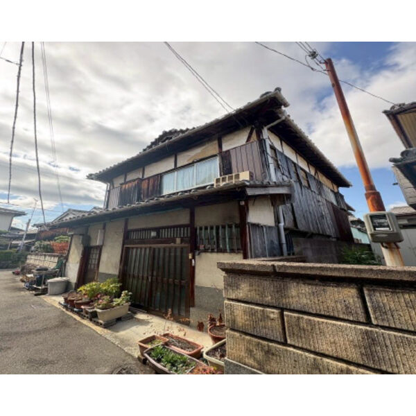 姫路市飾磨区妻鹿戸建の物件外観写真