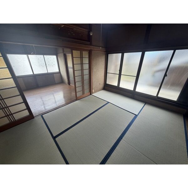 姫路市飾磨区妻鹿戸建の物件内観写真