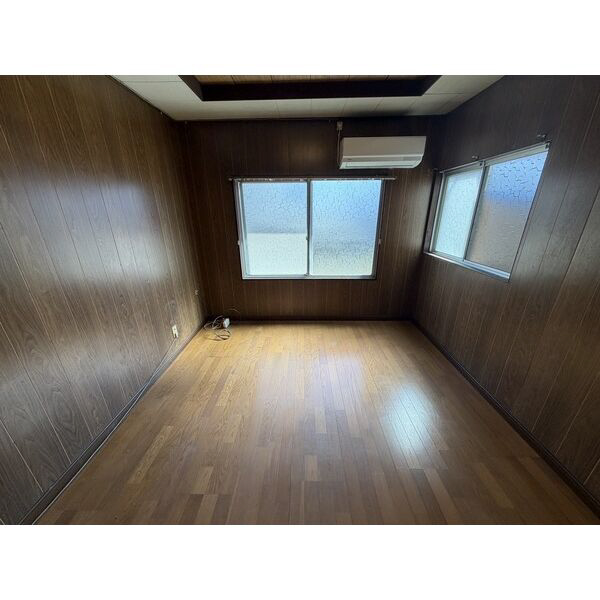 姫路市城北新町2丁目1-14戸建の物件内観写真