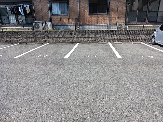 駐車場 写真10