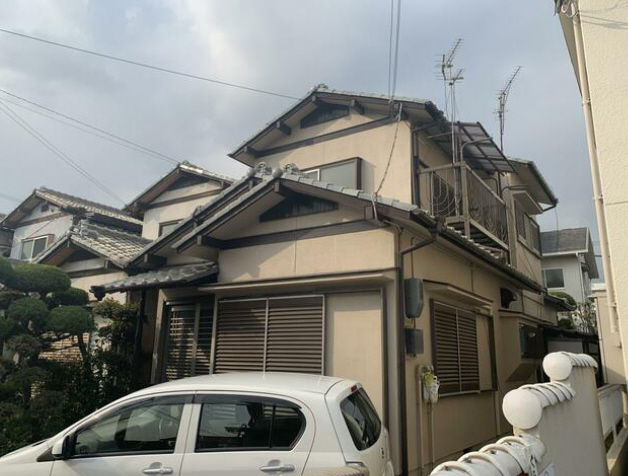 伊伝居戸建の物件外観写真