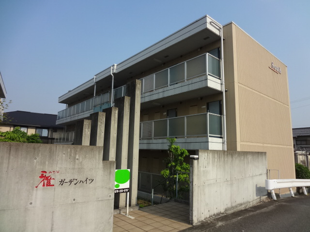 兵庫県姫路市伊伝居の物件外観写真