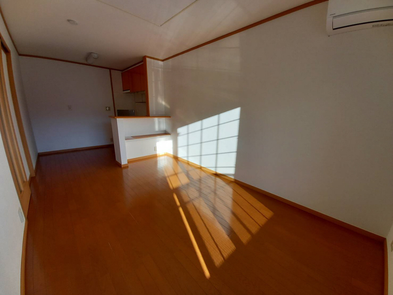 フラットワンAの物件内観写真