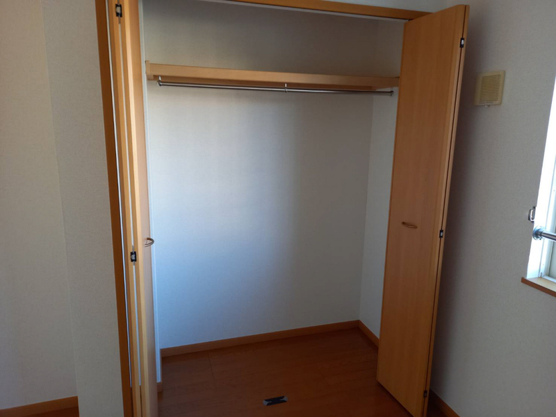 フラットワンAの物件内観写真