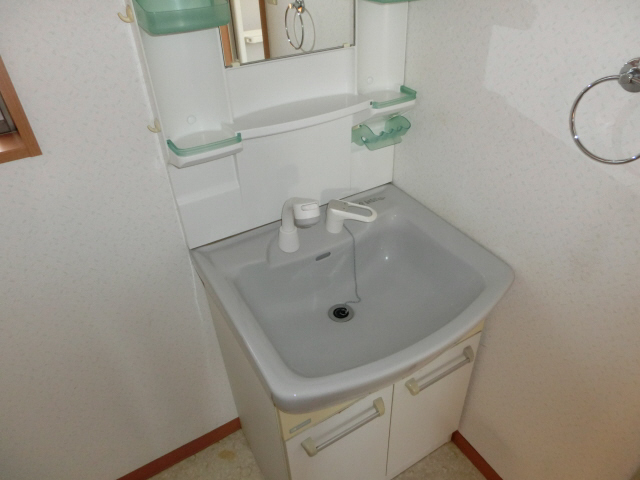 グリーンコート三条の物件内観写真
