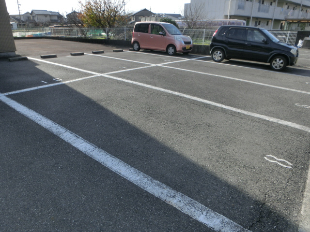 駐車場 写真32