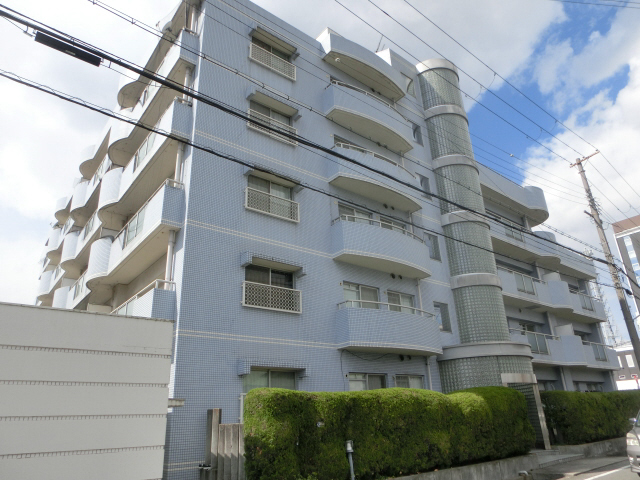 マンション外堀川の物件外観写真