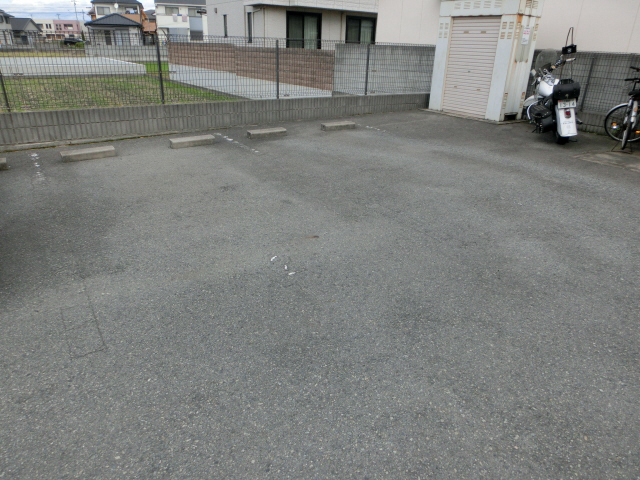 駐車場 写真10