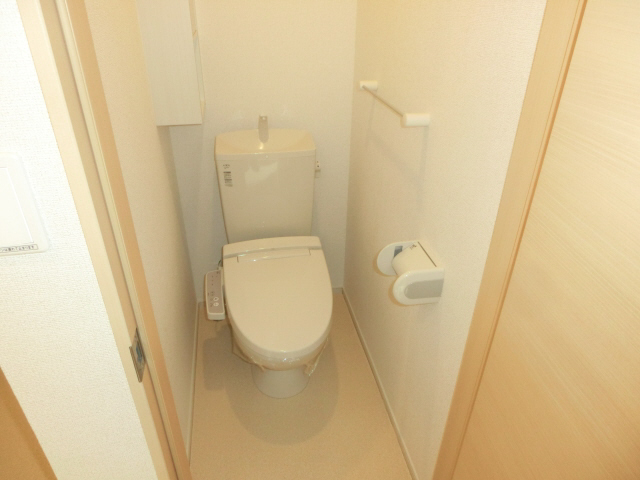 プロムナード弐番館の物件内観写真