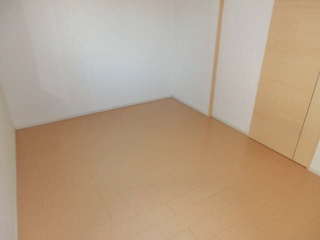 プロムナード弐番館の物件内観写真