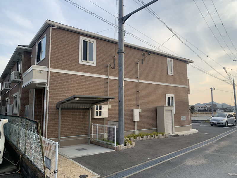 アドラブールラシュレⅡの物件外観写真