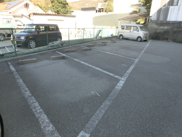 駐車場 写真10