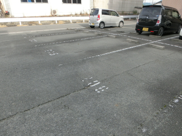 駐車場 写真10