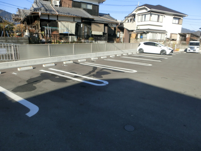 ラポールⅡの物件外観写真