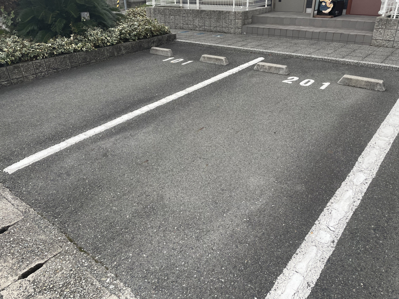カーサトレス B棟の物件外観写真