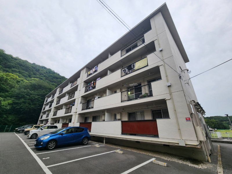 クローバー広畑才の物件外観写真