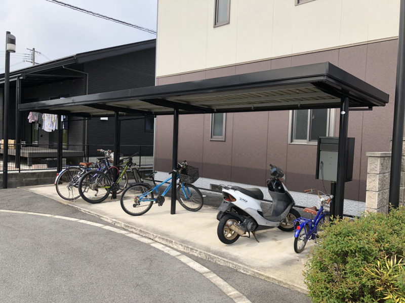 ニューフォーレス ナガタ B棟の物件内観写真