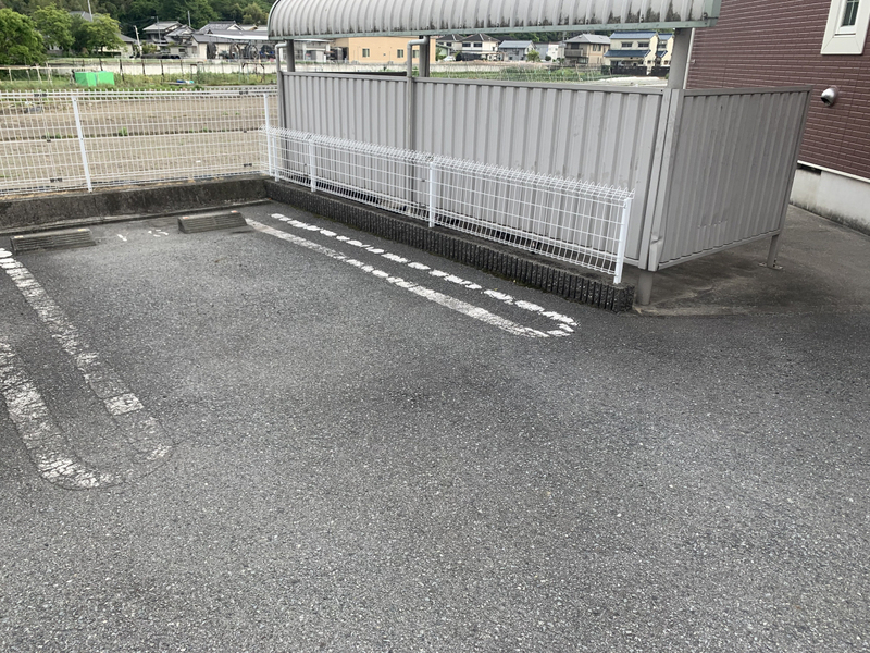 エテルナの物件外観写真