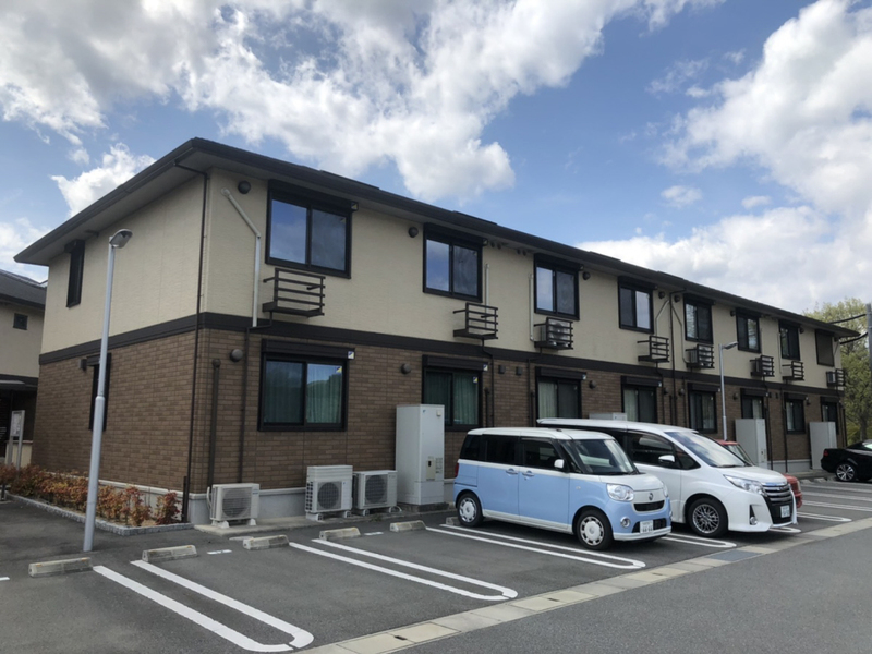 しんでれら・円山 C棟の物件外観写真