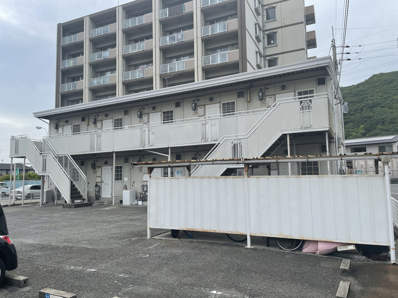 アーバン砥堀の物件外観写真