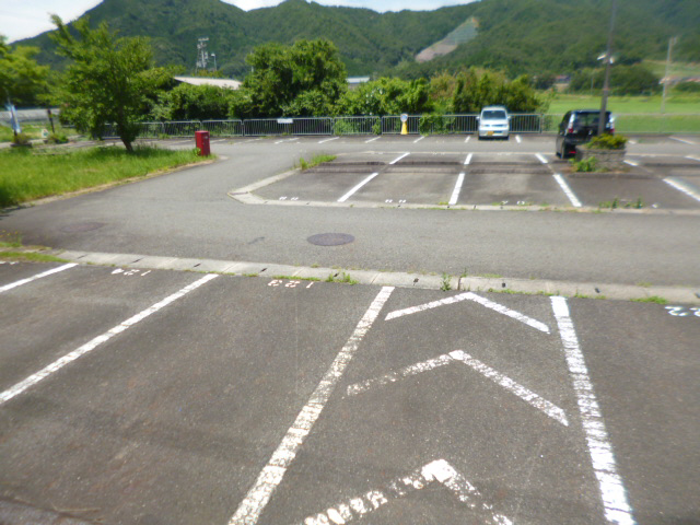 ビレッジハウスつるみの物件外観写真