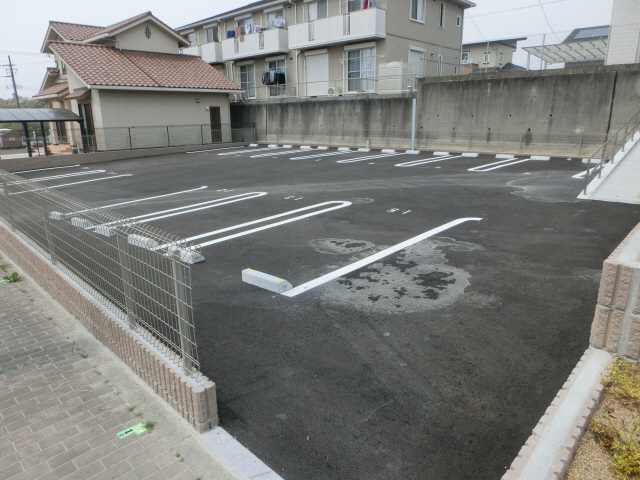 カラタチの物件外観写真