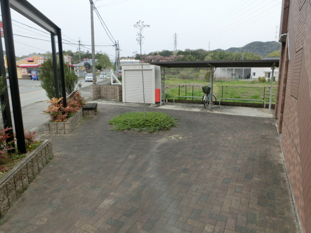 フラワーヒルの物件内観写真