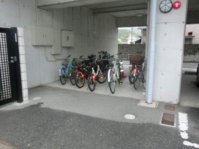 フレンドM東山の物件内観写真