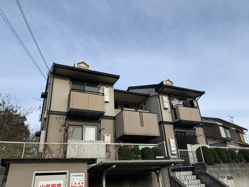 セジュール向山の物件外観写真