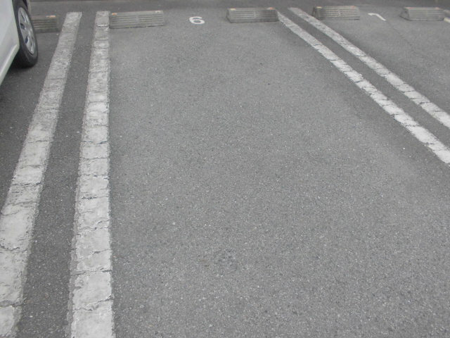 駐車場 写真10