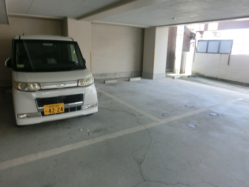 ロイヤルコーポ姫路栗山町の物件外観写真